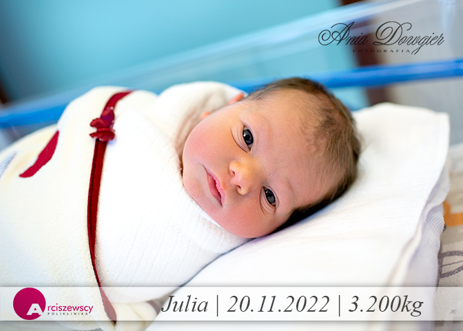 2022-11-20_Julia-1.jpg